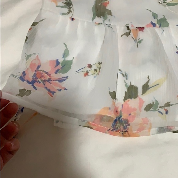 Flowered Tank Top - Picture 2 of 3